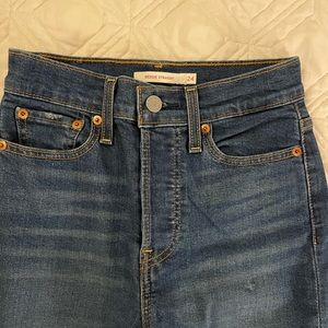 Levi’s Wedgie Straight Jeans